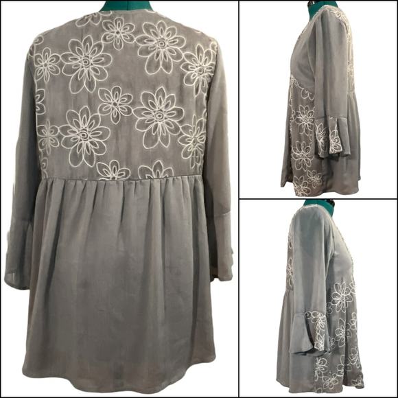 CalStyle Embroidered Peasant Top Mini Dress Tunic Top 3/4 Bell Sleeves Size L - Picture 2 of 16